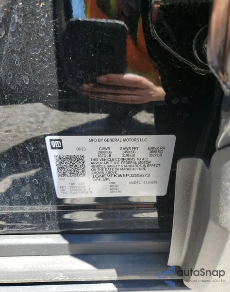 2023 Chevrolet Traverse Ls z USA, uszkodzony, nr VIN 1GNEVFKW5PJ285673